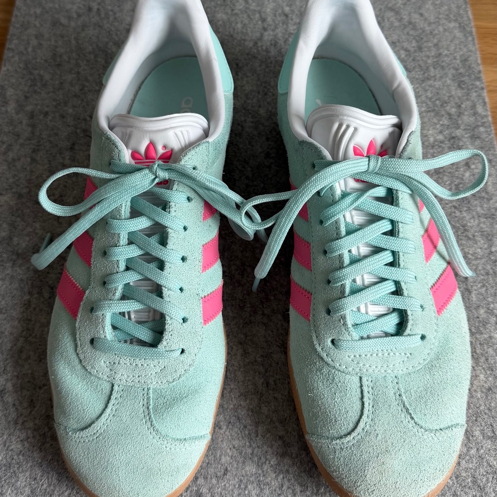 Adidas Originals Gazelle ‘Flash Aqua Lucid Pink’ (Women)
